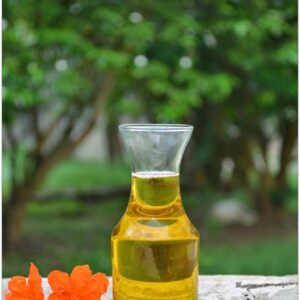 Organic Wooden Cold Pressed Gingely Oil (நல்லெண்ணெய்)