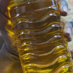 Organic Wooden Pressed Groundnut Oil (கடலை எண்ணை)