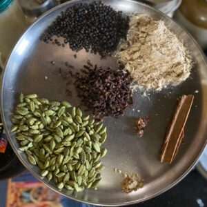 Padma’s Masala Tea mix (தேனீர் பொடி + மசாலா) 110 gm